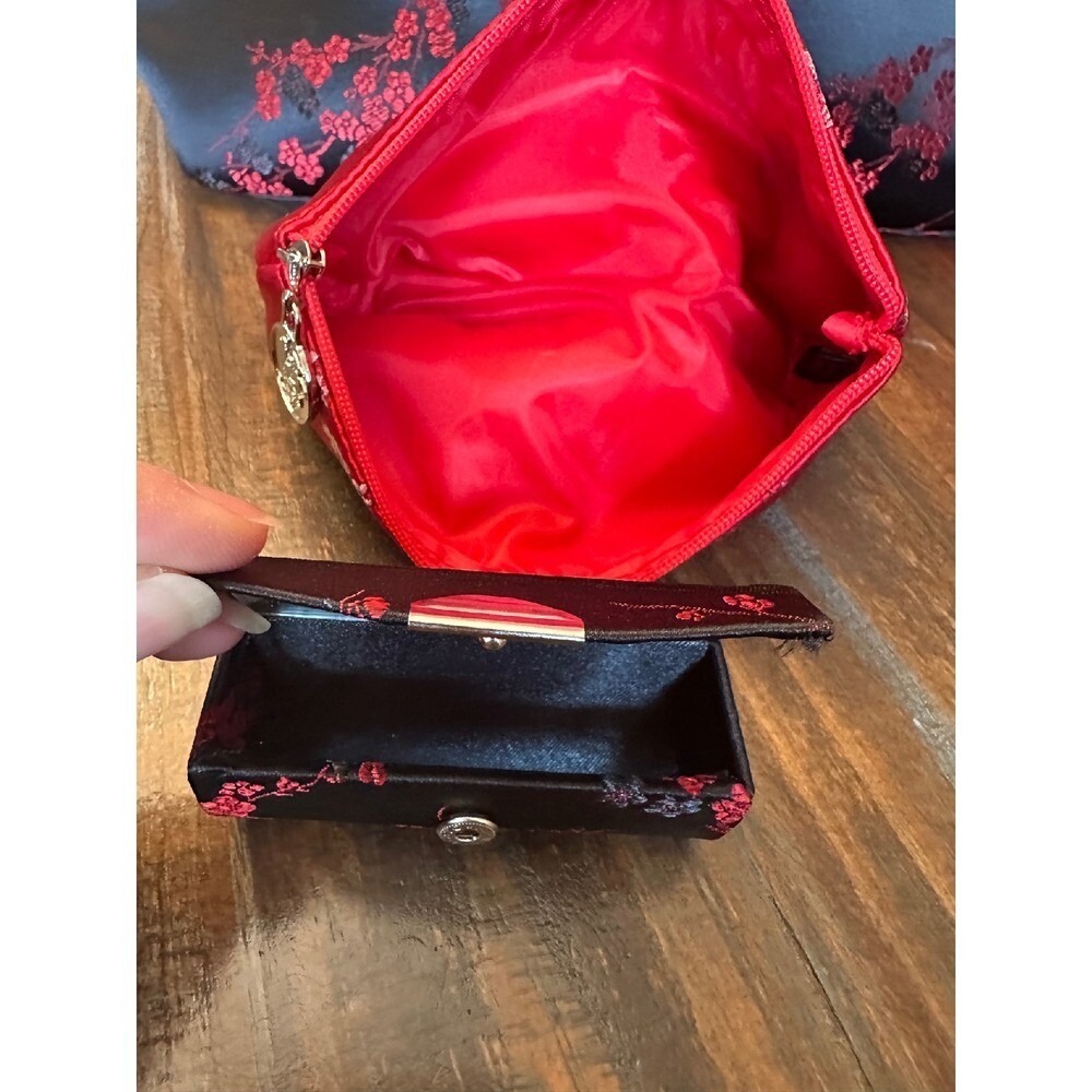 Asian Floral Purse Bamboo Handle Sachtel Red & Black by Yans NY with Accessories - Picture 15 of 15